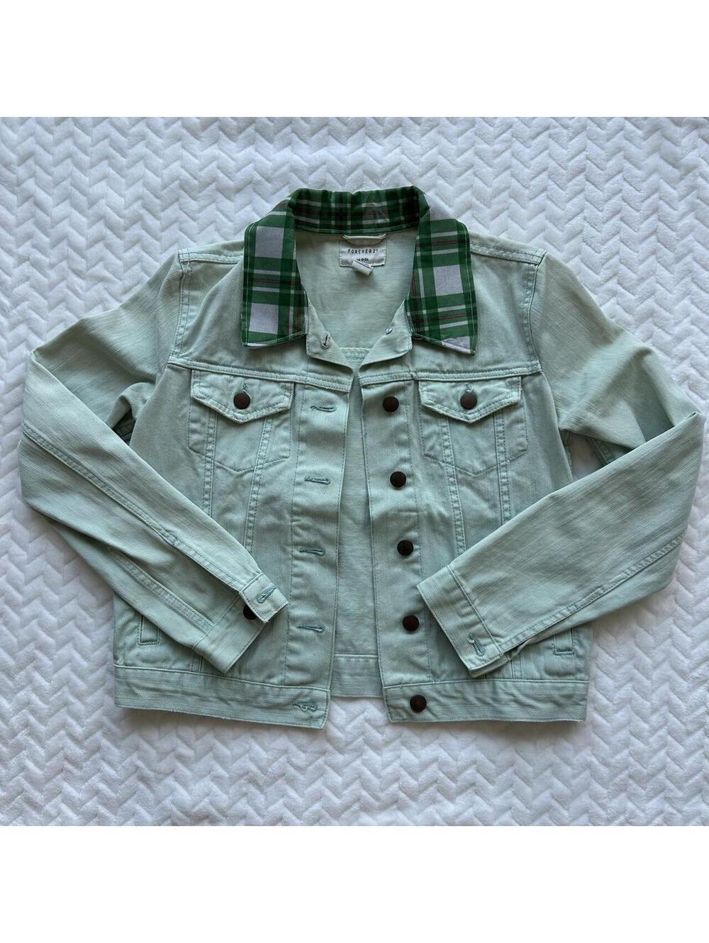 Forever 21 green plaid collar jacket in a M #plaid #denim